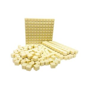 Material Dourado em Plástico